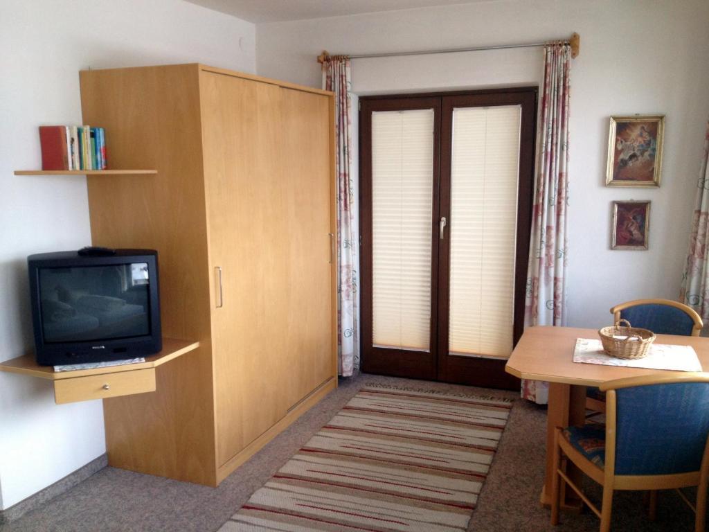 Pension Wallnoefer Mieming Oda fotoğraf